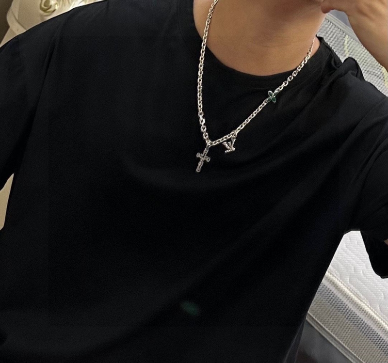 LV Necklaces